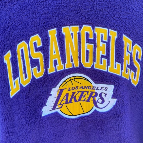 NWT Ultra Game Los Angeles Lakers full zip purple black white Sherpa.Size Large - Picture 11 of 11
